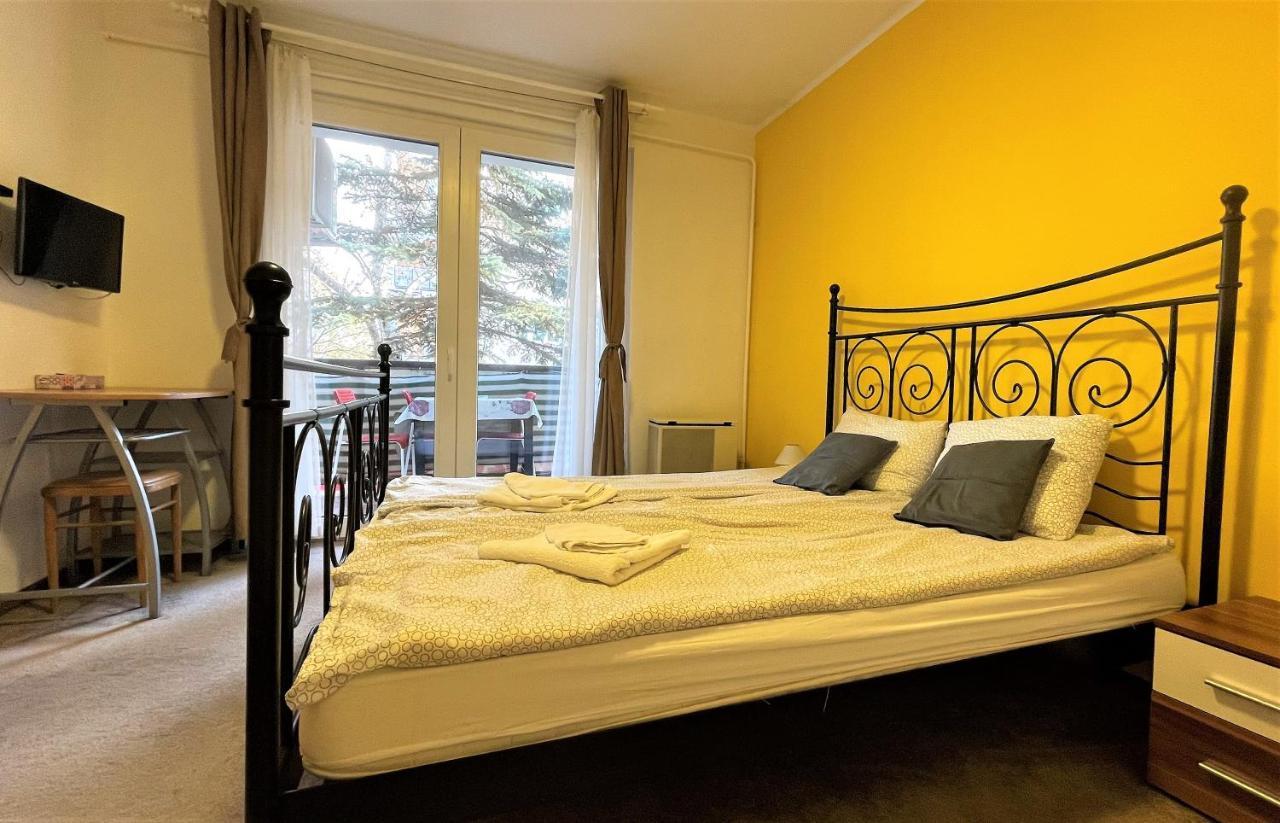 Evi Apartman Eger Zewnętrze zdjęcie