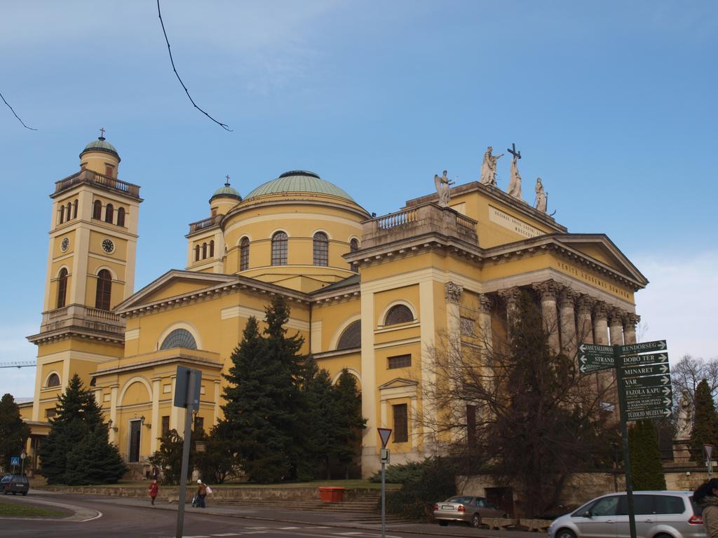 Evi Apartman Eger Zewnętrze zdjęcie